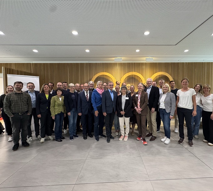 32. Mitgliederversammlung Gruppenfoto